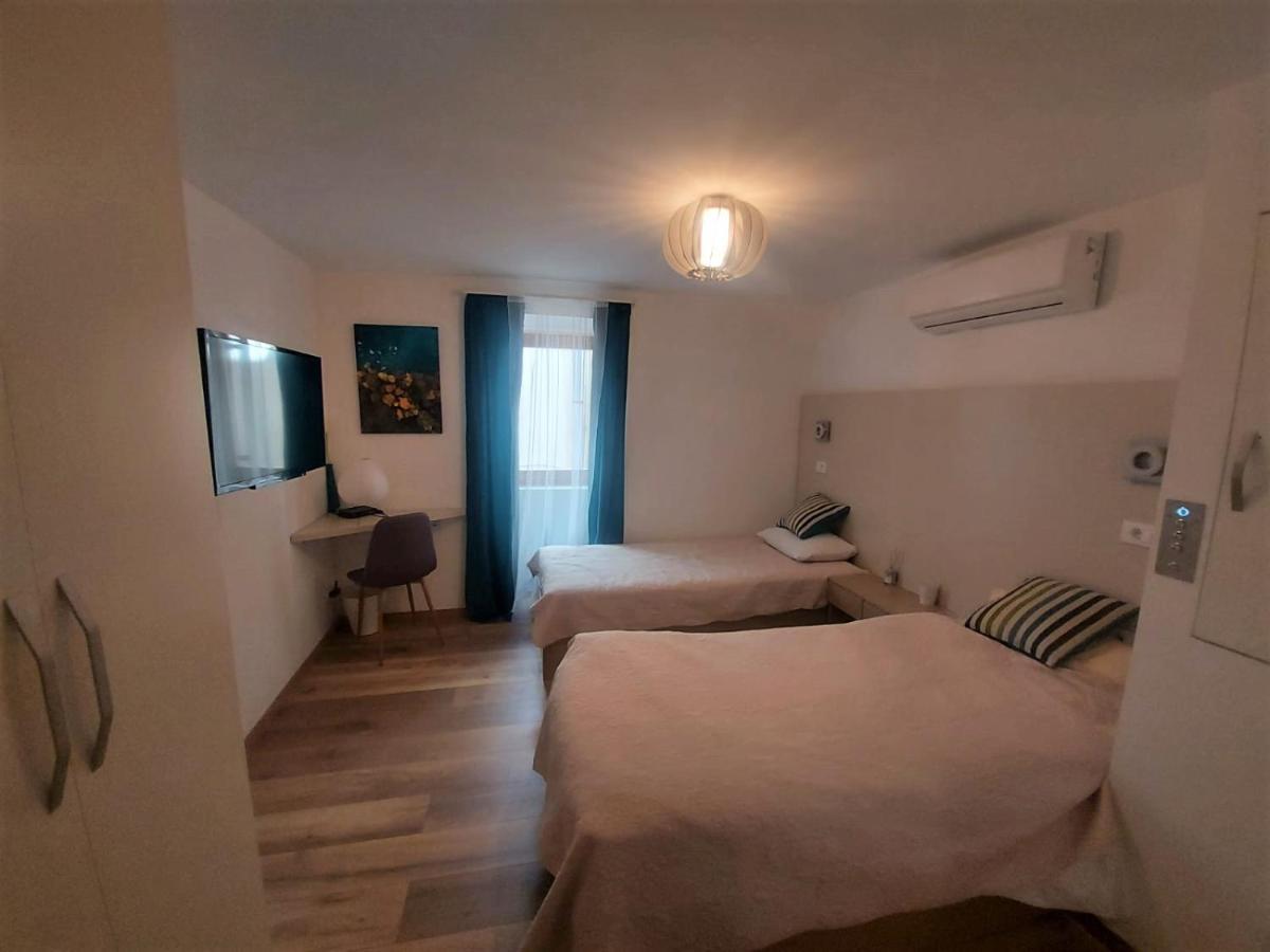 New Villa In Old Center - Pag Паг Экстерьер фото